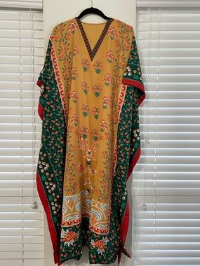 Boho Floral V-Neck Maxi Dress in Mustard and Green